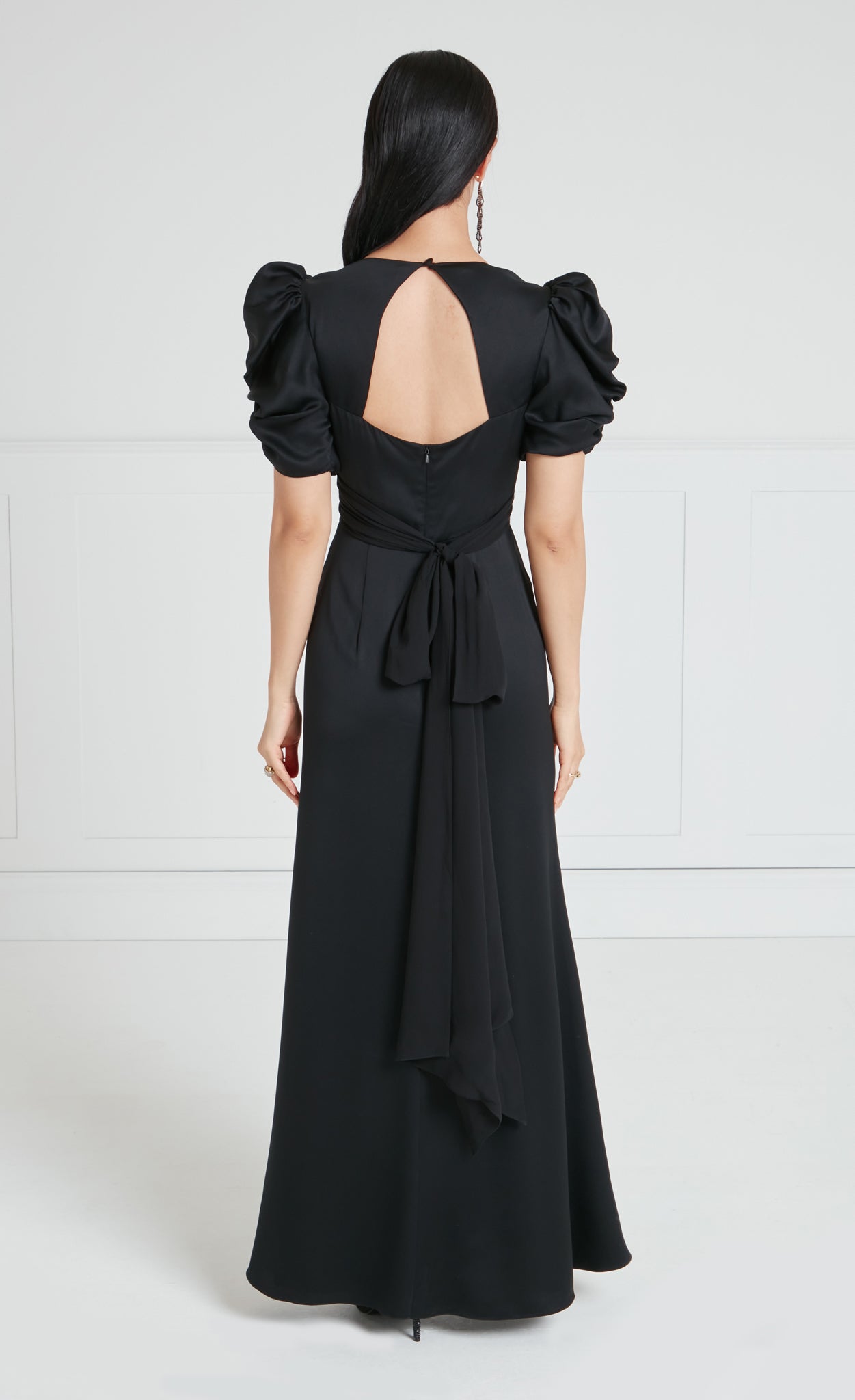 Sofia Sleeved Dress - Black